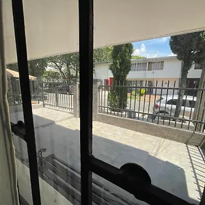  Apartamento Pequeno Apartaestudio Cerca A Plaza Mayor Y Unidad Deportiva De Belen